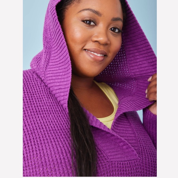 New Cotton Blend Knit Active Zone Sweater Wth Hood - Picture 3 of 11
